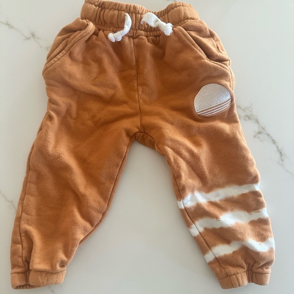 Tiny Whales Rust Hoodie & Jogger Set (6–12M) - Picture 6 of 7
